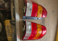 2007 Ford Escape tail lights 