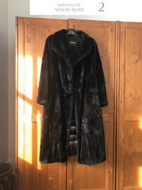 Manteau de fourrure en Vison noir [modèle #2 sur croquis]