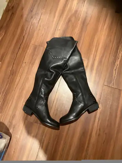 Leather boots, View more