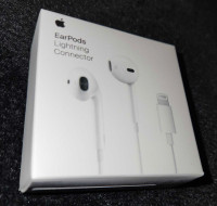 New EarPods lightning connector wired $20 firm