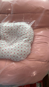 NEW Newborn Nesting Lounge Pillow