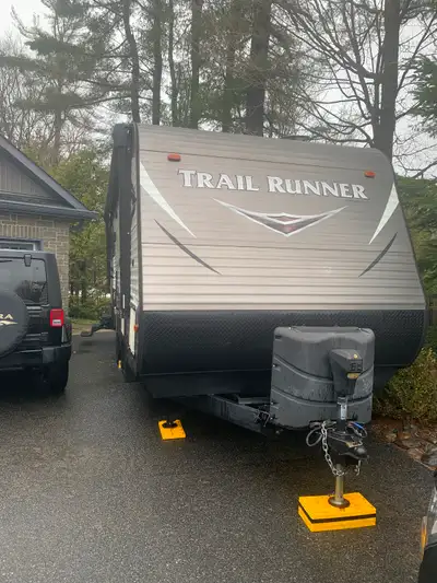 Travel Trailer. Perfect for couples. Very good shape. Everything works as it should. 30 amp service....