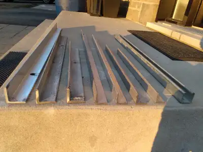 Cornière 2" x 2" x xx'' Acier carbone 1/4'' (fers angles, View more