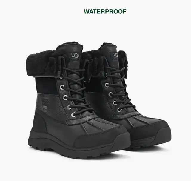 UGG Boots Women in Women's - Shoes in City of Montréal - Image 2