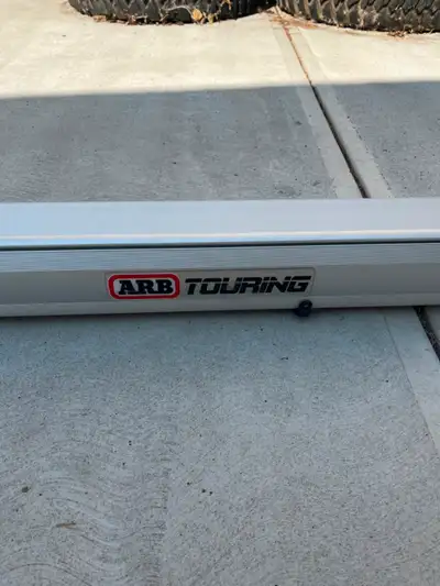 Hard case Awning 8ft / 2.5 M No lights Mounting brackets included ARB awning room with floor include...