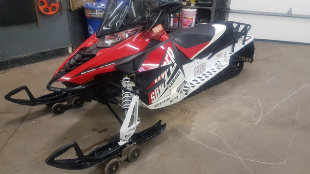 2015 Yamaha SR Viper SRV10S S-TX DX  With Only 7100 Km For Sale in Snowmobiles in New Glasgow