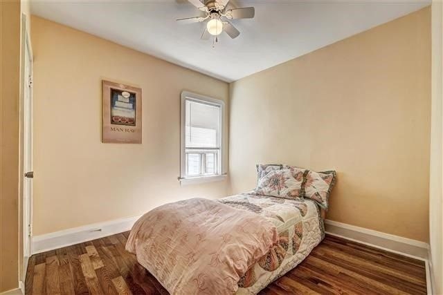 2 BEDROOM+1 BATH(WOODBINE/DANFORTH)SUBWAY 5