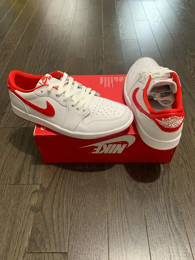 Jordan 1 low “White/University Red” in Men's Shoes in City of Toronto - Image 5