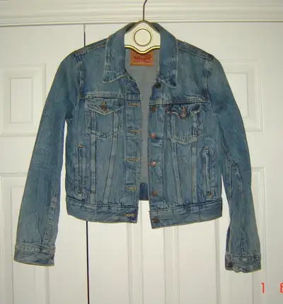 Vintage Levi Authentic Woman's  Trucker Blue Denim Jacket-Size M, View more