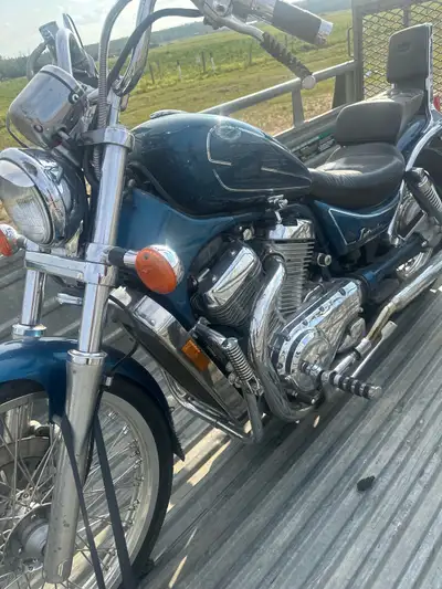 I have 1992 Suzuki Intruder 800 I’d like to trade. Runs and drives well. I took it as a trade and lo...