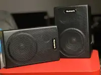 Numark powered speakers one pairs