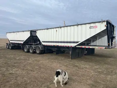 2019 Doepker Super B trailers CVIP done in December 2025. In good shape. Tires 80% or better. Drums...
