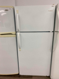 Refrigerateur avec congelateur superieur 30pc #15621