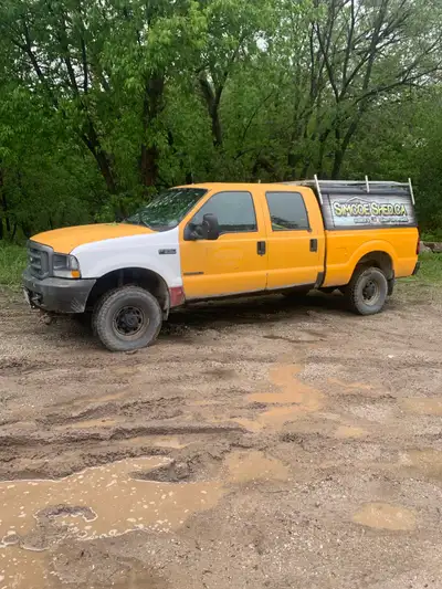 I have 2 7.3s for sale the yellow F250 with 350,000km runs and drives only major problem is it’s get...