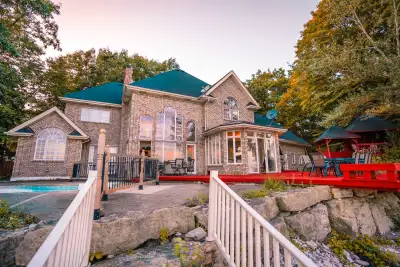 Escape to a stunning beachfront villa in Port Colborne – your perfect short-term rental for family v...