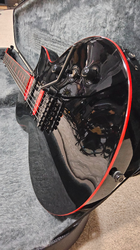 Kramer Assault 220FR in Guitars in Ottawa - Image 2