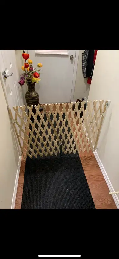 Expandable Swing Gates - 2 Gates - Brand New Comes with 2 Gates included Brand New - never been used...