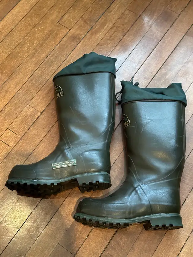 Bottes d’Hiver Pluies Isolées Insulated Winter Rain Boots in Women's - Shoes in City of Montréal - Image 3