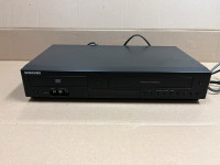Samsung Combo DVD VHS V6800 pour pièces ou réparation 