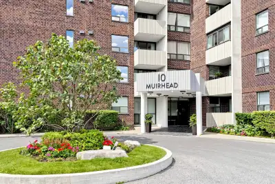 $449,000 Address: 10 Muirhead Rd. Unit 1206 MLS® #: C13660818 Welcome to this spacious 2-bedroom + d...
