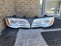 Chrysler 300 headlights 2011-2014