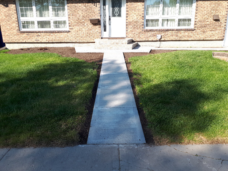 Concrete Sidewalks & patio's, Interlocks & Landscaping! Interlock