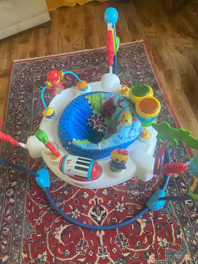 Age 6 months + Max weight 25 LBS Great condition, rarely used Text 902 329 3734