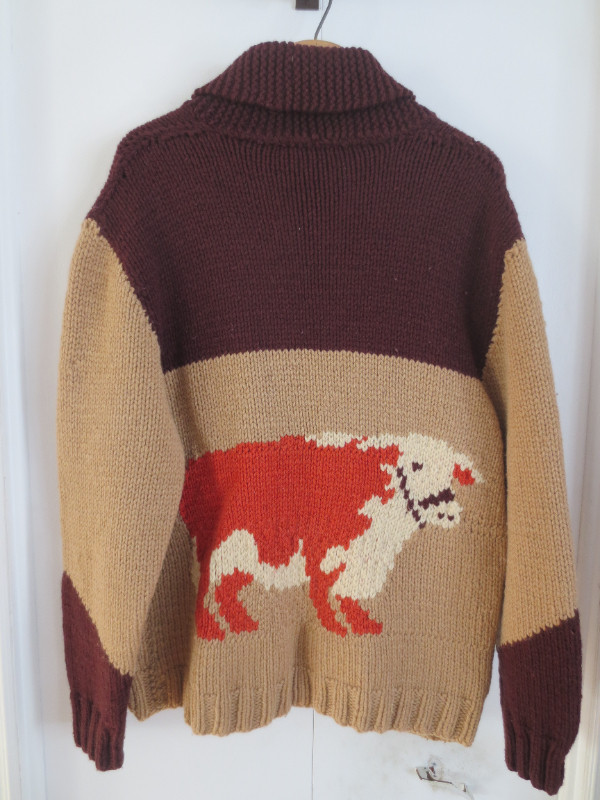 1960s Hand Knit Cowichan Sweater, Large Men, zipper on the left, in Men's in Timmins - Image 3