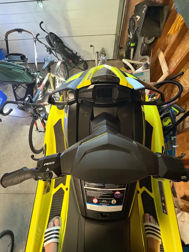 2023 Yamaha Waverunner VX Cruiser 10.7 Hrs HO  in Personal Watercraft in Hamilton - Image 5