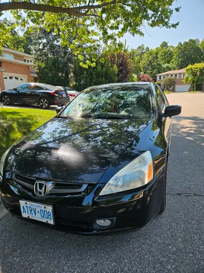 2004 Honda Accord LXG FDR New snow tire on rim from end of 2024, 223000 km. Always serviced With Hon...