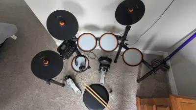Electronic Drum set (barely used), View more