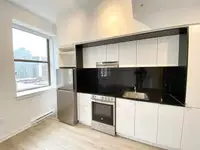 Montreal Downtown Single Studio for Summer Lease Transfer
