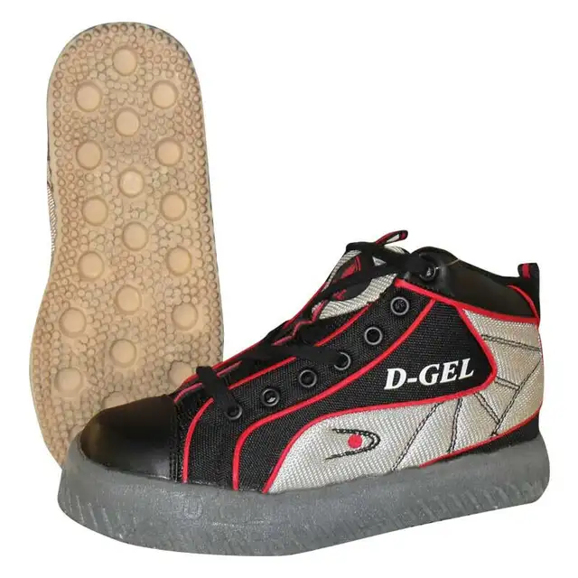 D-Gel® Tractor - Outdoor Broomball Shoes SIZE 9 US in Men's Shoes in Mississauga / Peel Region - Image 4