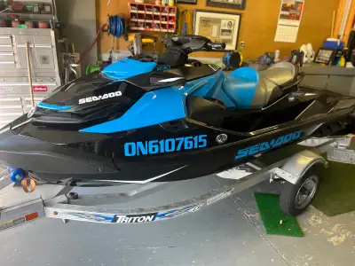 2018 RTX Seadoo, audio system, cruise ctrl, trim, reverse, tow bar, cover and trailor included. 100...