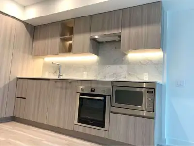Lakeshore/Bathurst - 1B+1B Bedroom for Rent