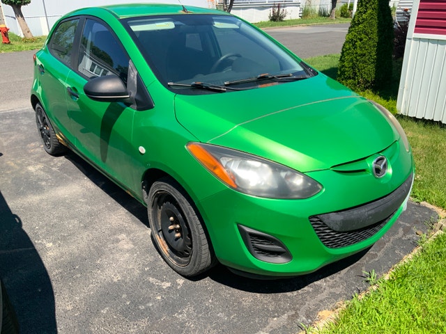 Mazda 2 2011
