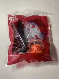 Space Jam Lebron James Dunk Happy Meal Toy