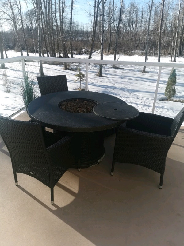 Fire Table/Chairs/Umbrella Stand Patio & Garden Furniture
