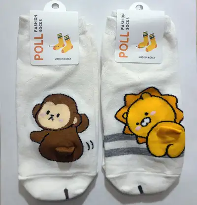 BNWT - One Size White Monkey OR Lion Butt Animal Cartoon Socks, View more