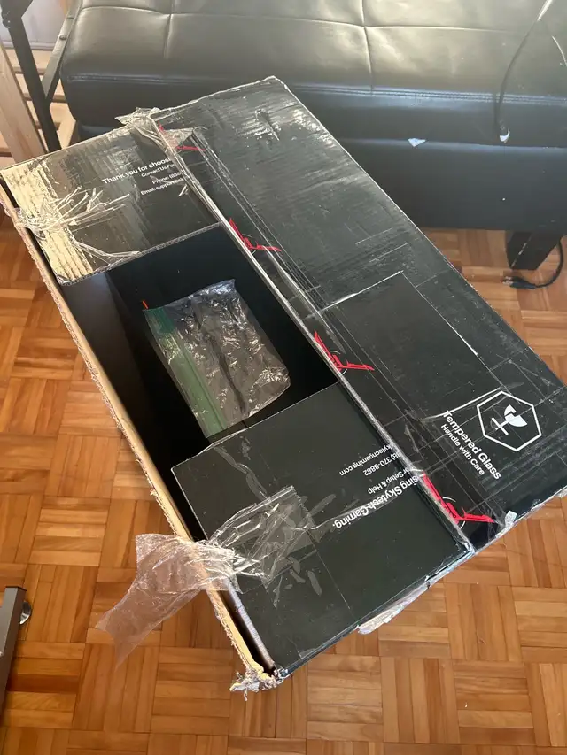 PC Tower Case in Other in Kawartha Lakes - Image 3