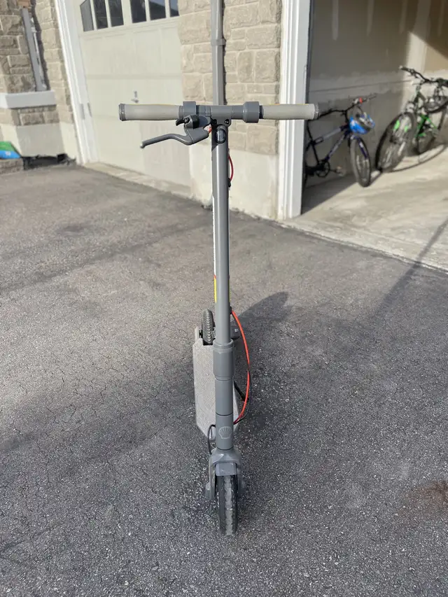 Shell Ride SR-5S Electric Scooter in Scooters & Pocket Bikes in La Ronge - Image 3