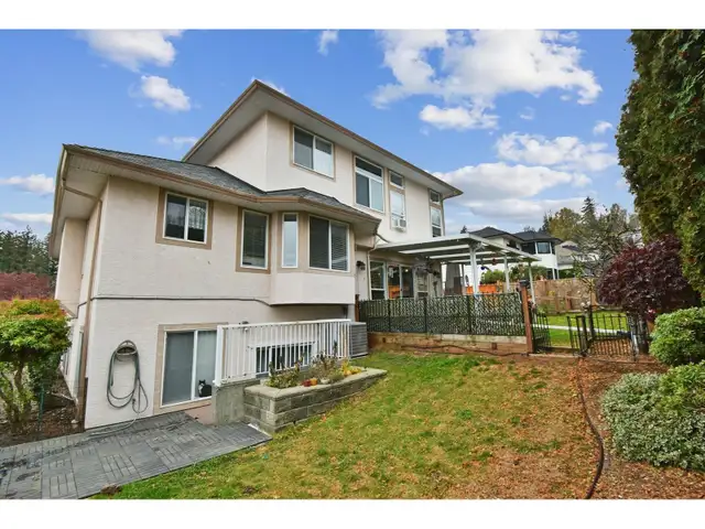 2 BEDROOM BASEMENT SUITE IN EAST ABBOTSFORD NEIGHBORHOOD