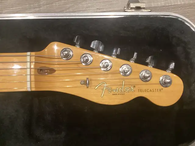 Fender Telecaster USA 2015 in Guitars in Longueuil / South Shore - Image 4