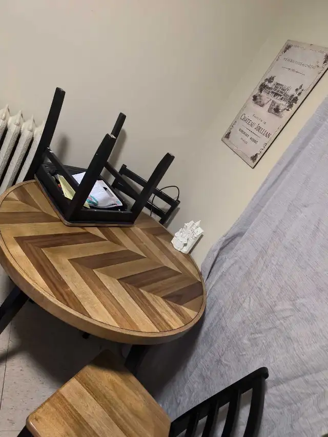 Wooden table with 4 chairs 