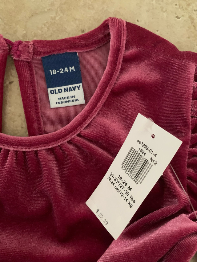 BRAND NEW Girls Long-Sleeve Bodysuit (24M) dans Vêtements - 18 à 24 mois  à Kitchener / Waterloo - Image 2