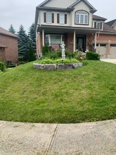 Well built 5 bedroom, 3.5 bathroom house in a desired safe community. Smoke free and pet free enviro...