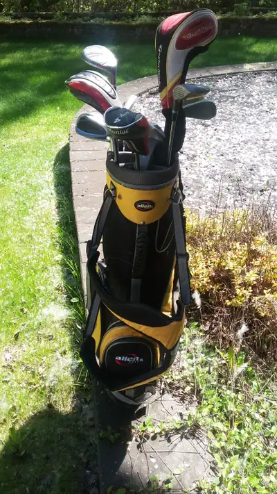 Men's RH Golf set, View more
