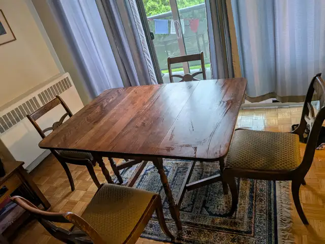 Vintage Wood Drop-Leaf Dining Table + 4 Chairs — Walnut, Regency in Dining Tables & Sets in City of Toronto - Image 2