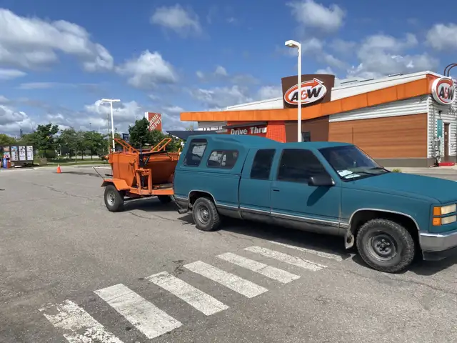 Hot Asphalt Repair, Catch Basin Fixing, Line Paintin in Interlock, Paving & Driveways in Mississauga / Peel Region - Image 4