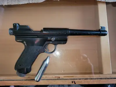 Crosman Mark 2 Airgun pellet gun, View more